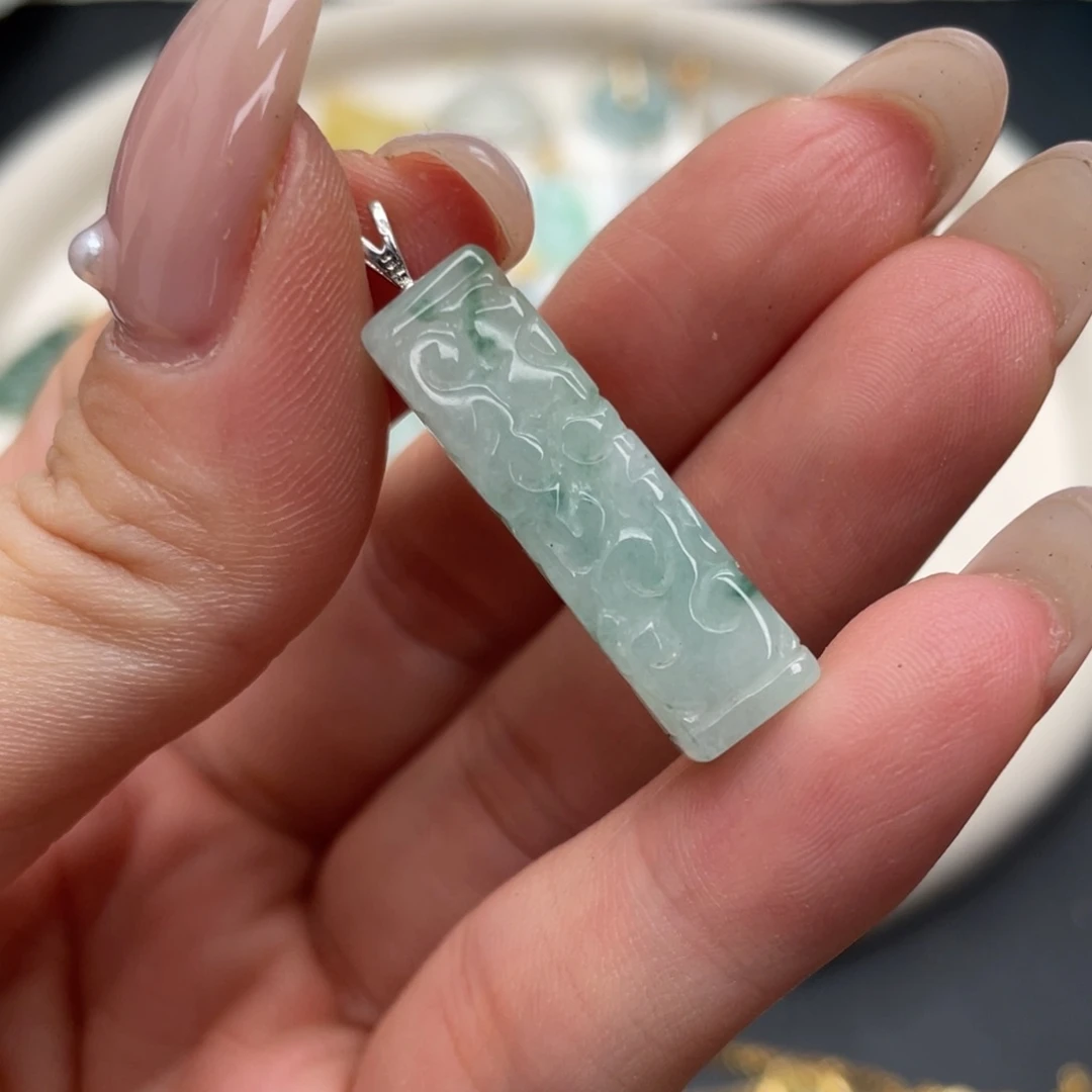 翡翠银S925镶嵌颈饰