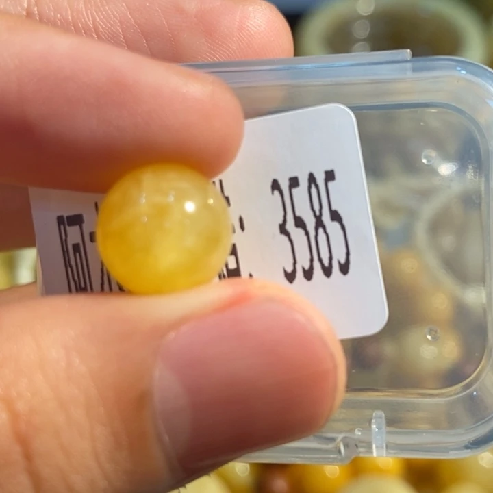 琥珀未镶嵌珠宝奇石3585