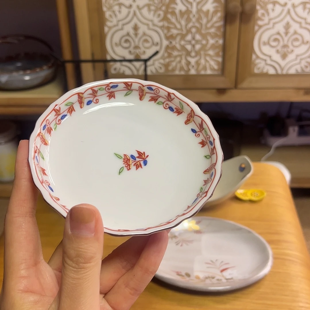 瓷片橘吉红花缠枝小盘子37