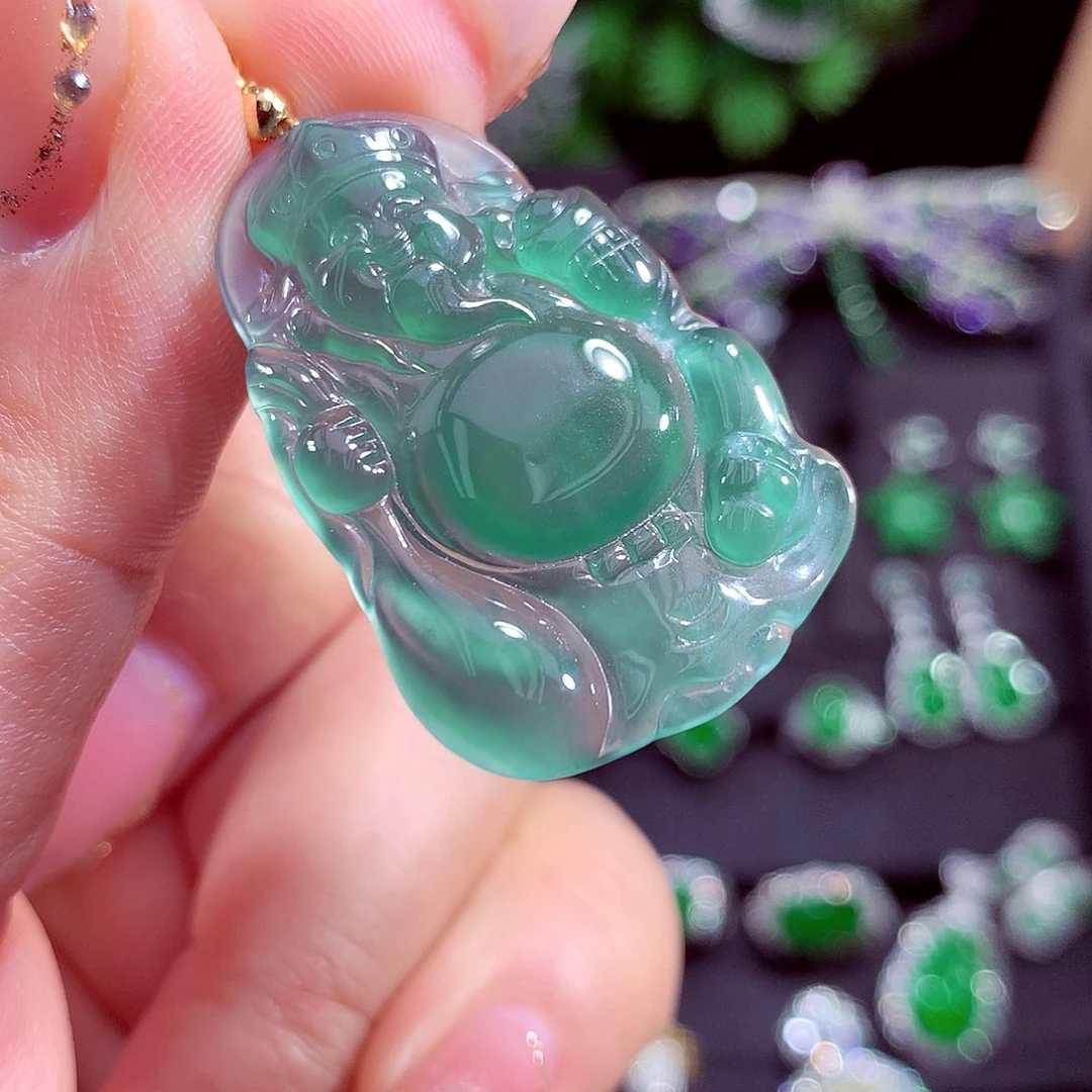 颈饰未镶嵌翡翠天然