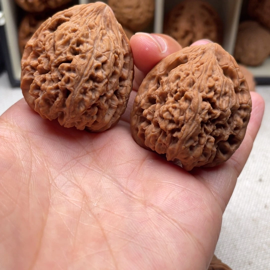 文玩核桃吊坠伯*37全品南疆石