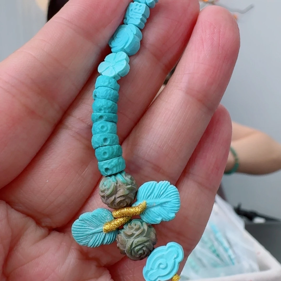 未镶嵌绿松石珠宝奇石