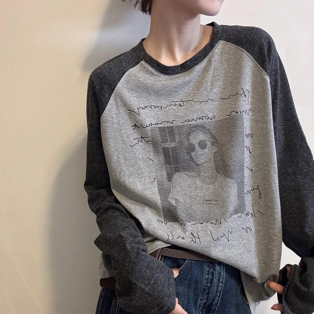 美式灰色撞色拼接长袖T恤女2025新款早秋设计款圆领印花体恤上衣