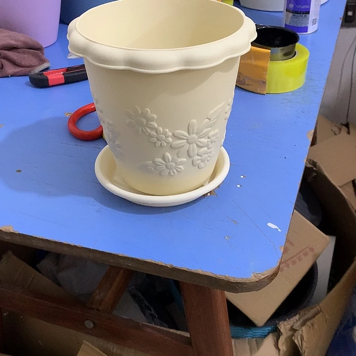 浮雕口18高17米白5个带托