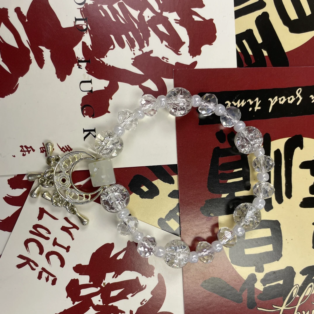 白色少女风卡通风手链轻奢百搭串珠优雅时尚