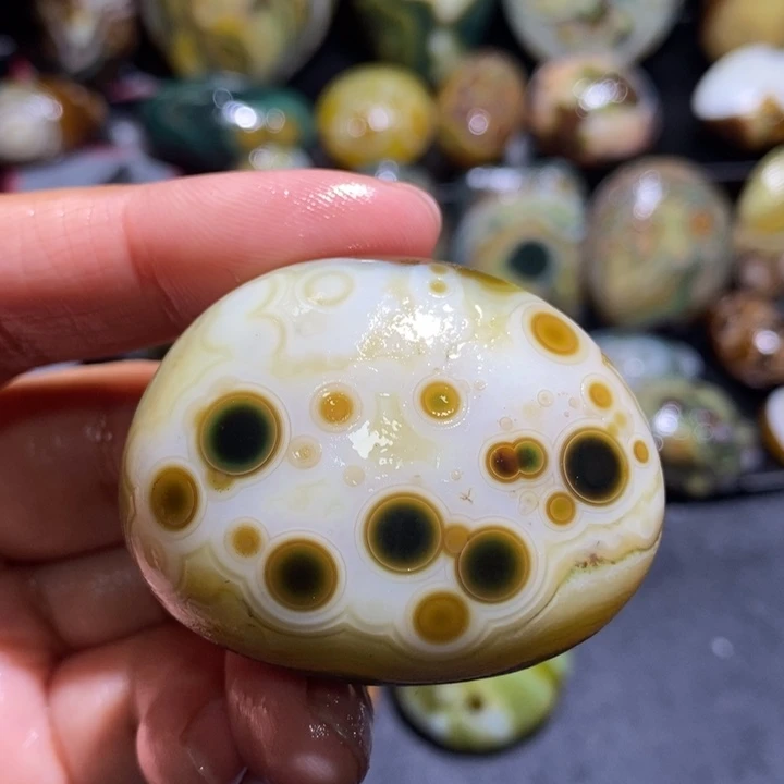 未镶嵌玛瑙/玉髓珠宝奇石