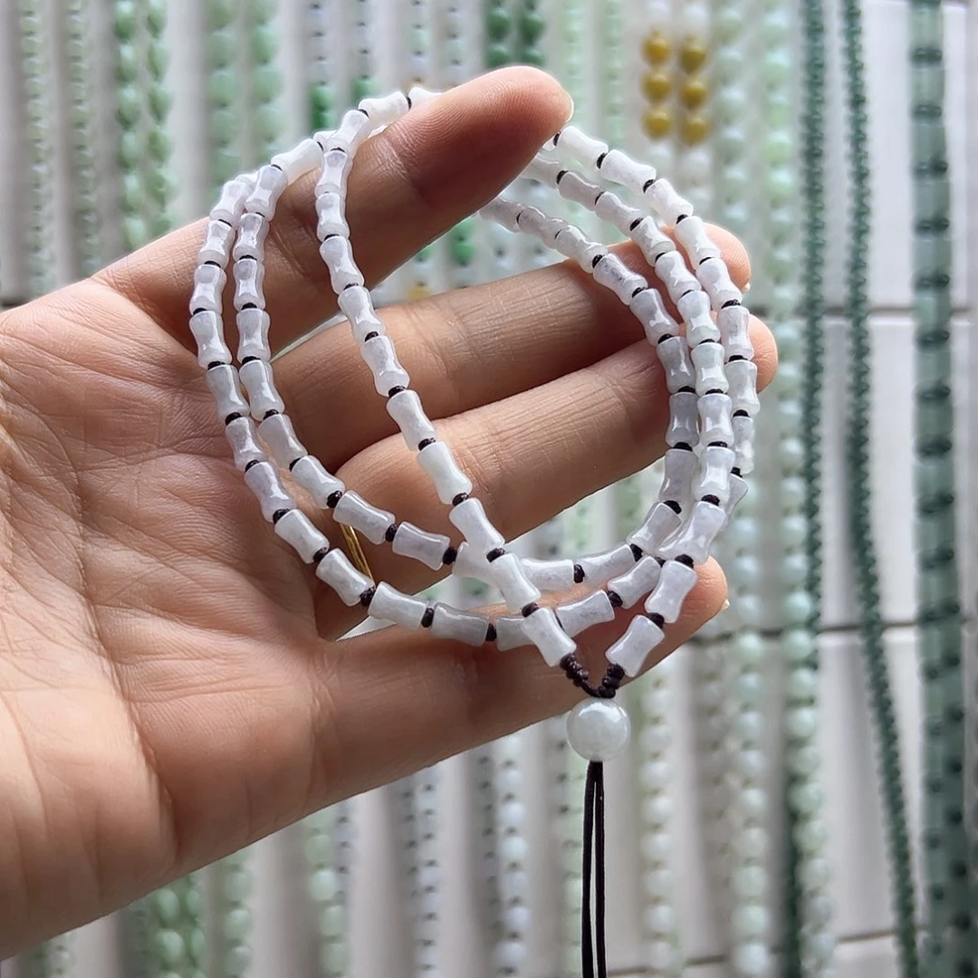 一***过颈饰未镶嵌翡翠卡4