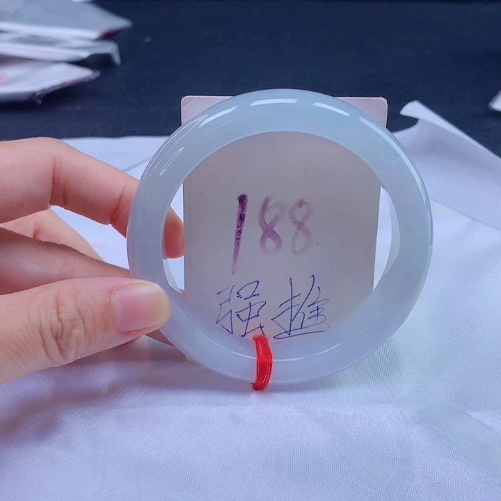 翡翠未镶嵌手镯圈口57575858