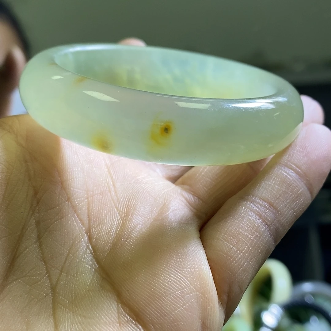 岫玉未镶嵌手镯55/56口径