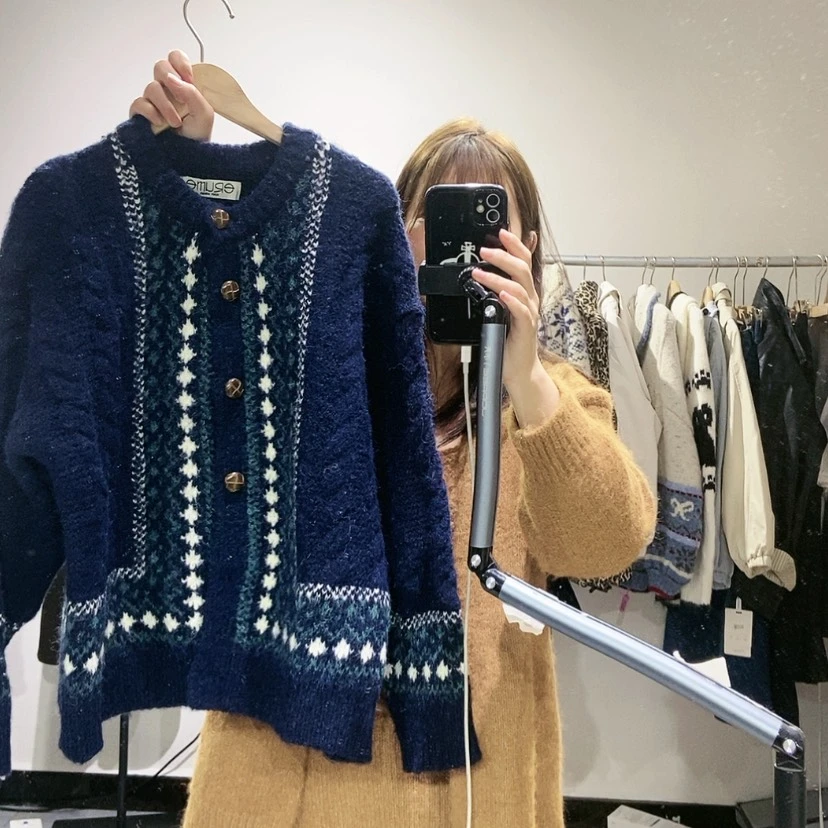【闪购商品】蓝色开衫