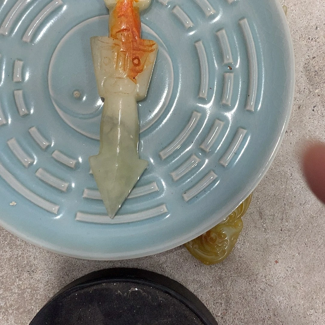 其他现代陶瓷工艺品