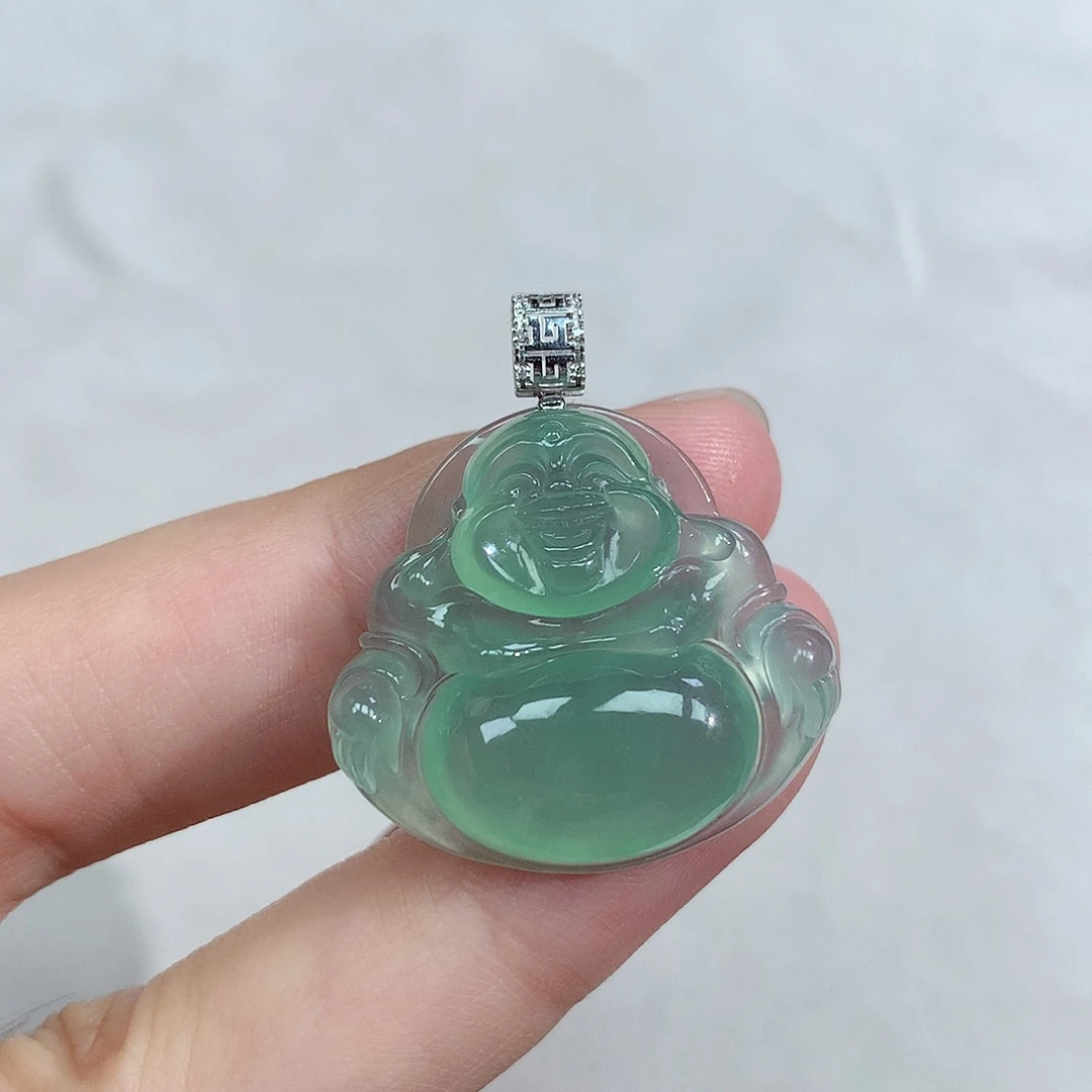 颈饰18K金镶嵌翡翠佛公