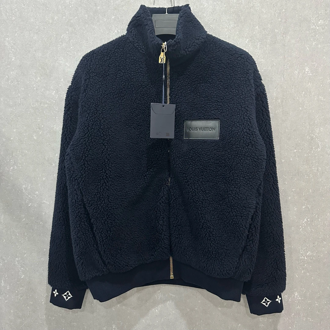 未使用 LouisVuitton/路易威登 SS25羊羔绒满印外套 M码 006503