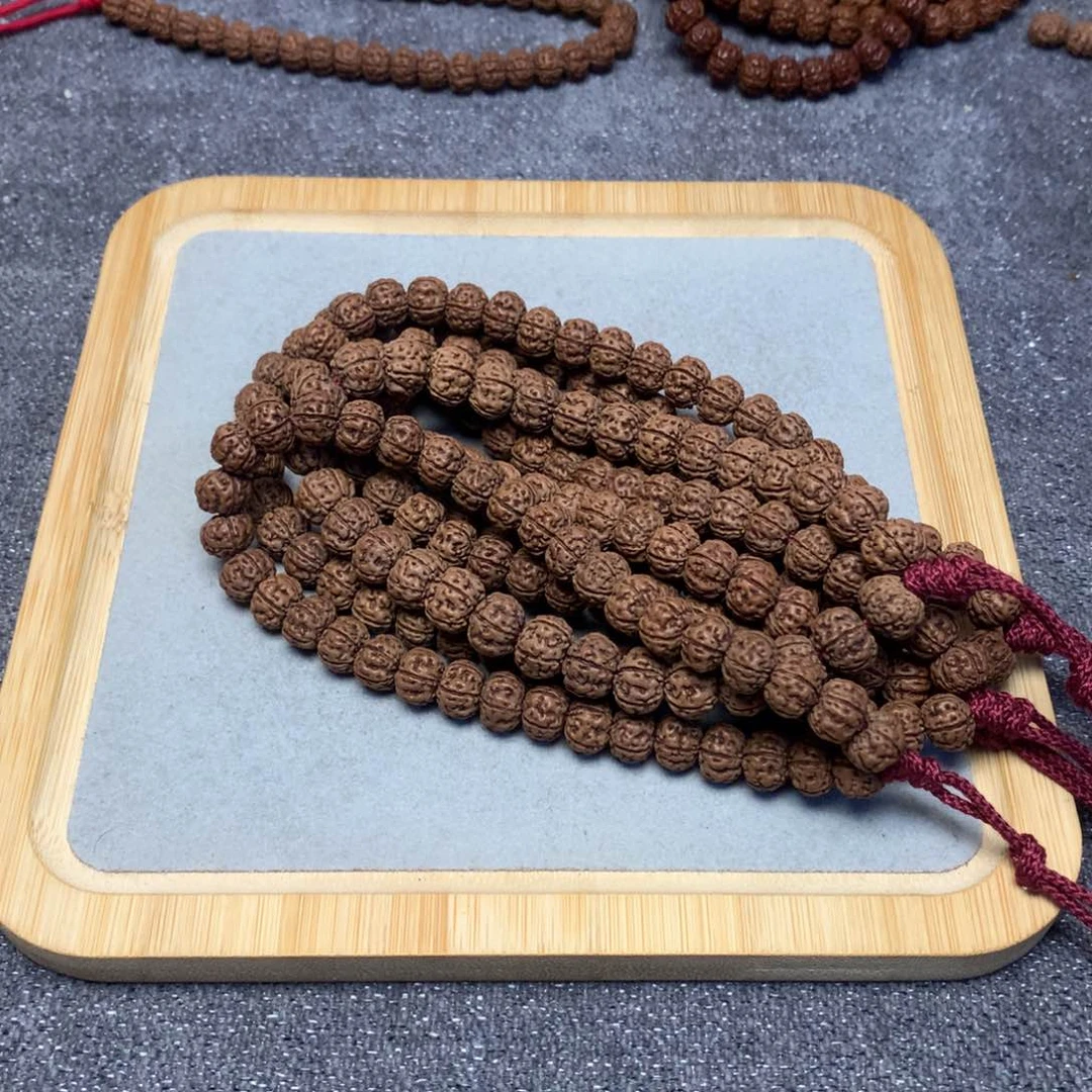 吊坠金刚菩提老树王手持