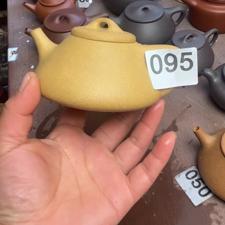 紫砂茶壶黄金段半手工200cc瑕疵底变形