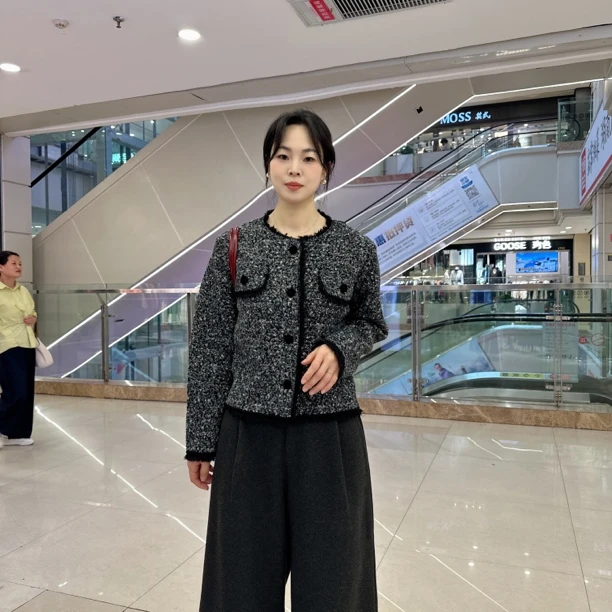 大衣直下摆轻奢静奢风短外套秋冬女粗花呢单排扣保暖