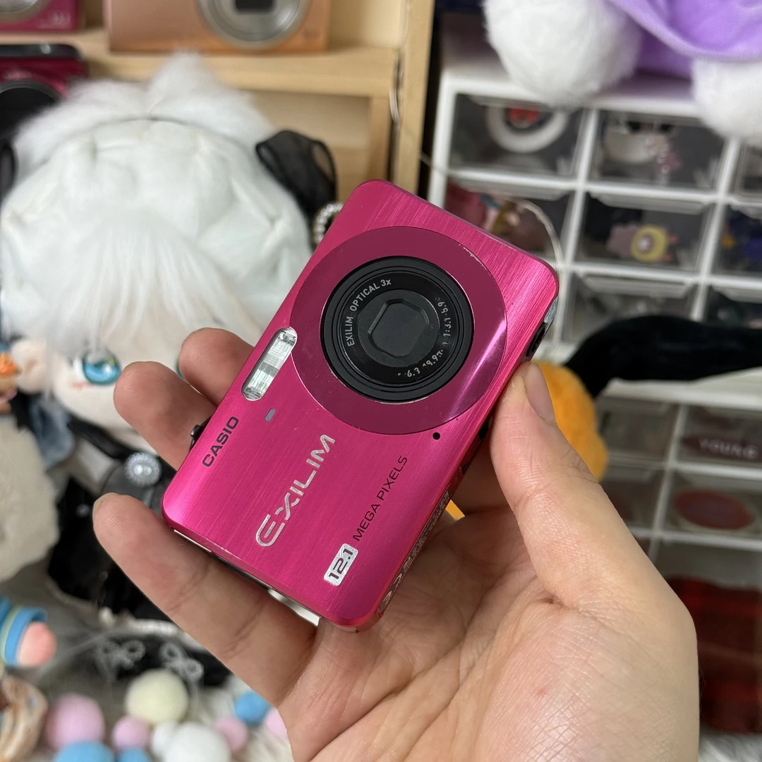 9新 Casio/卡西欧 卡西欧z90冷白皮柔焦适合新手滤镜多带配件