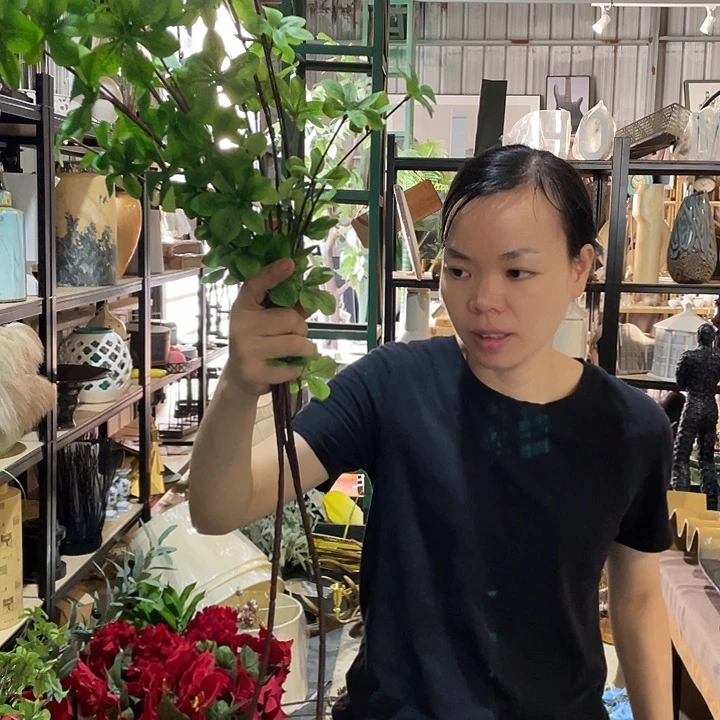 陶瓷花瓶，部分微瑕