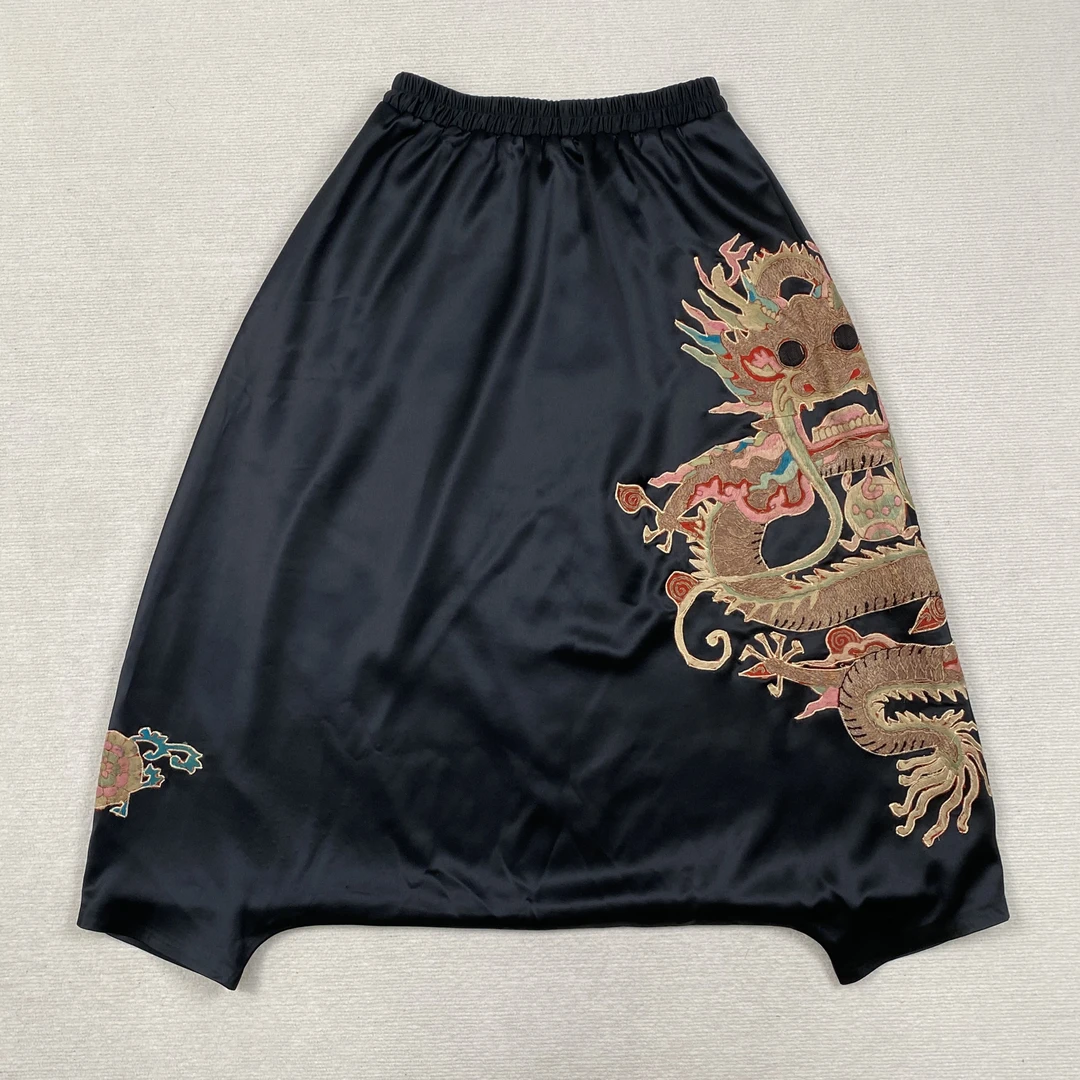 云饰图腾原创新中式国风女装秋季新款重工刺绣百搭时尚休闲大裆裤