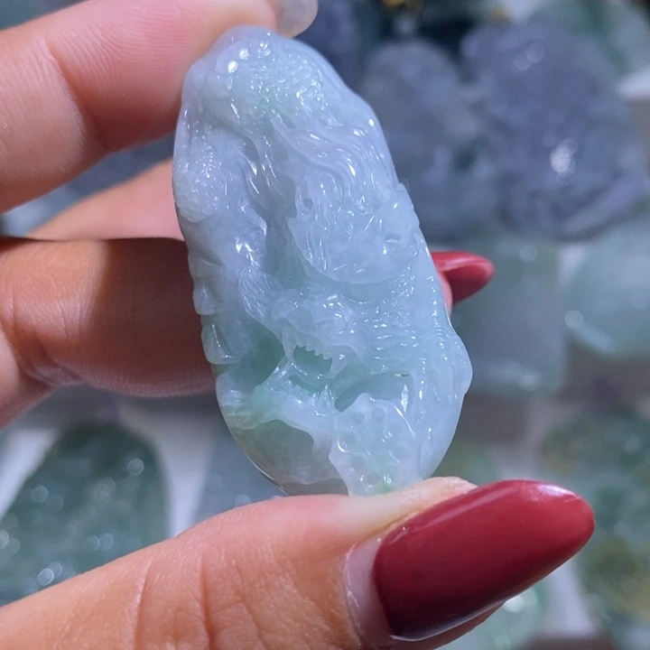 【闪购商品】翡翠未镶嵌颈饰龙牌