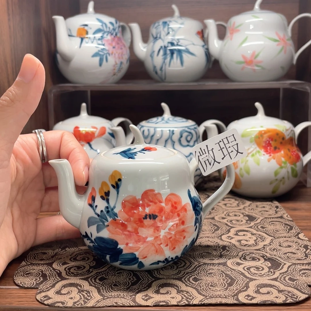 釉下手绘茶具微瑕