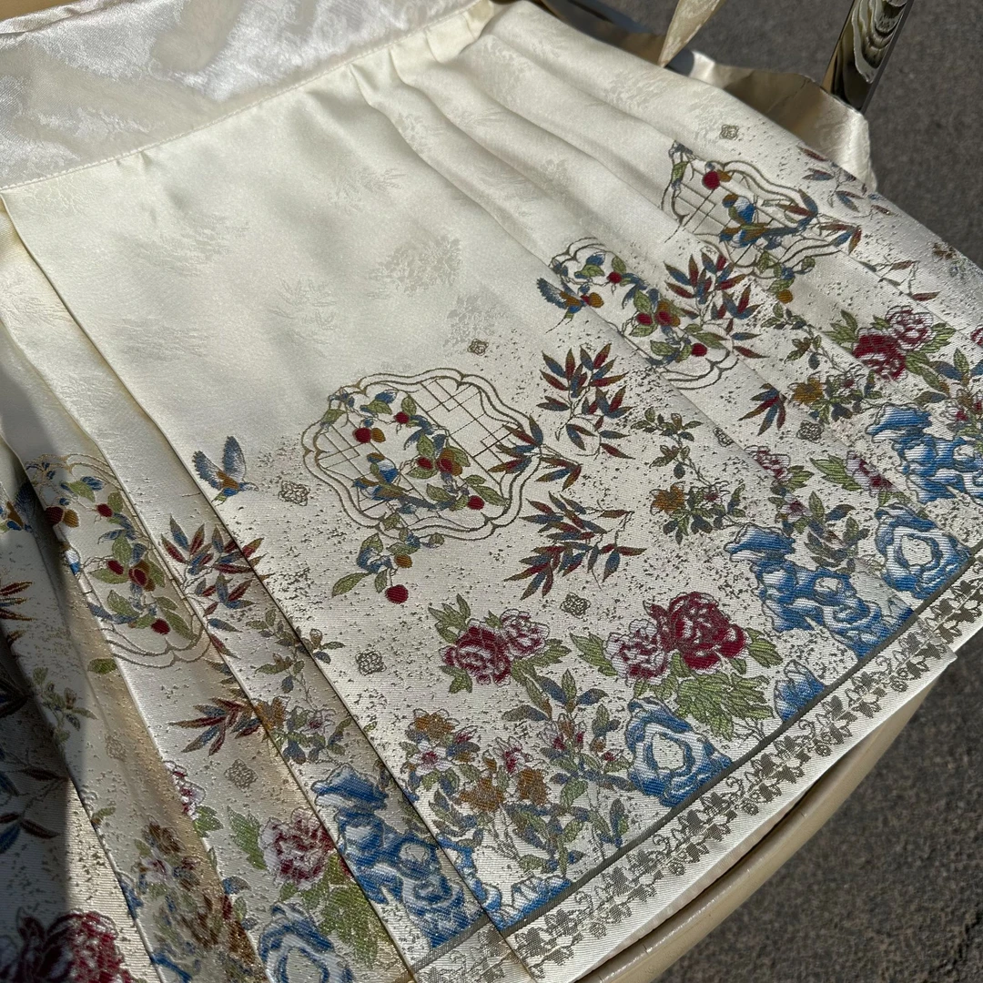 马面裙短款刺绣工艺 新中式短裙百搭款