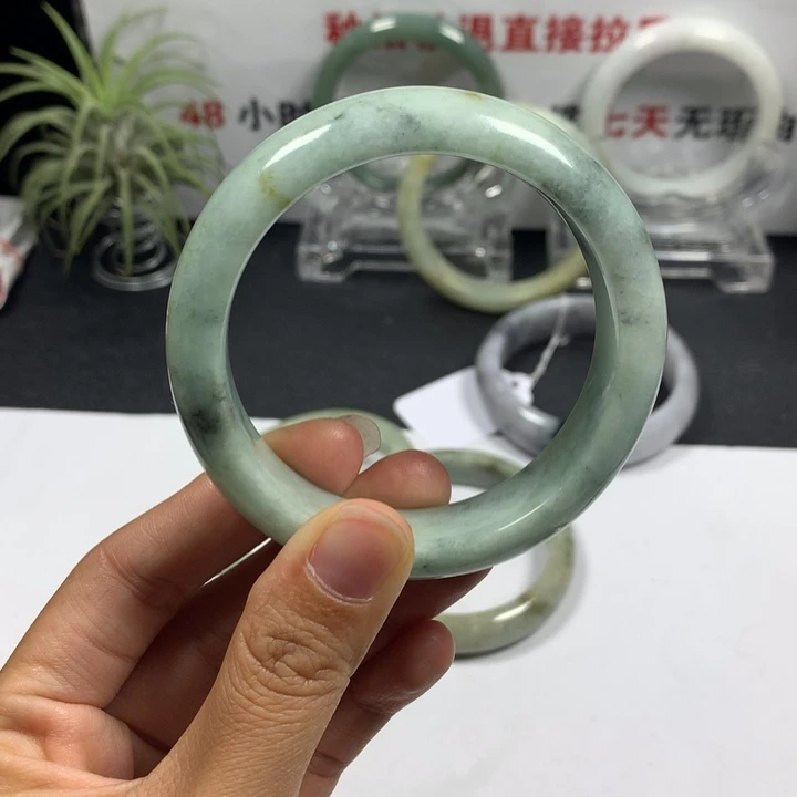 未镶嵌手镯翡翠57号   55圈