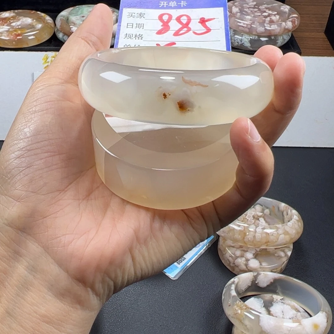 ꧁***꧂石英质玉未镶嵌手镯