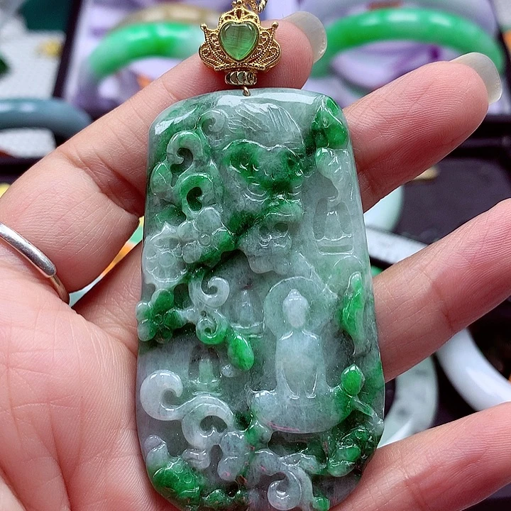 翡翠未镶嵌颈饰翡翠