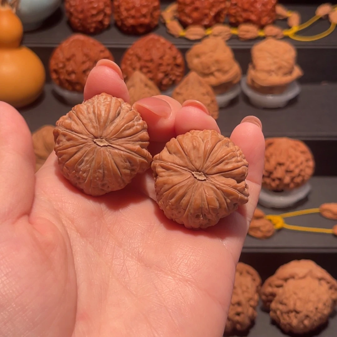 啊***磊平底锅34精品，全品185