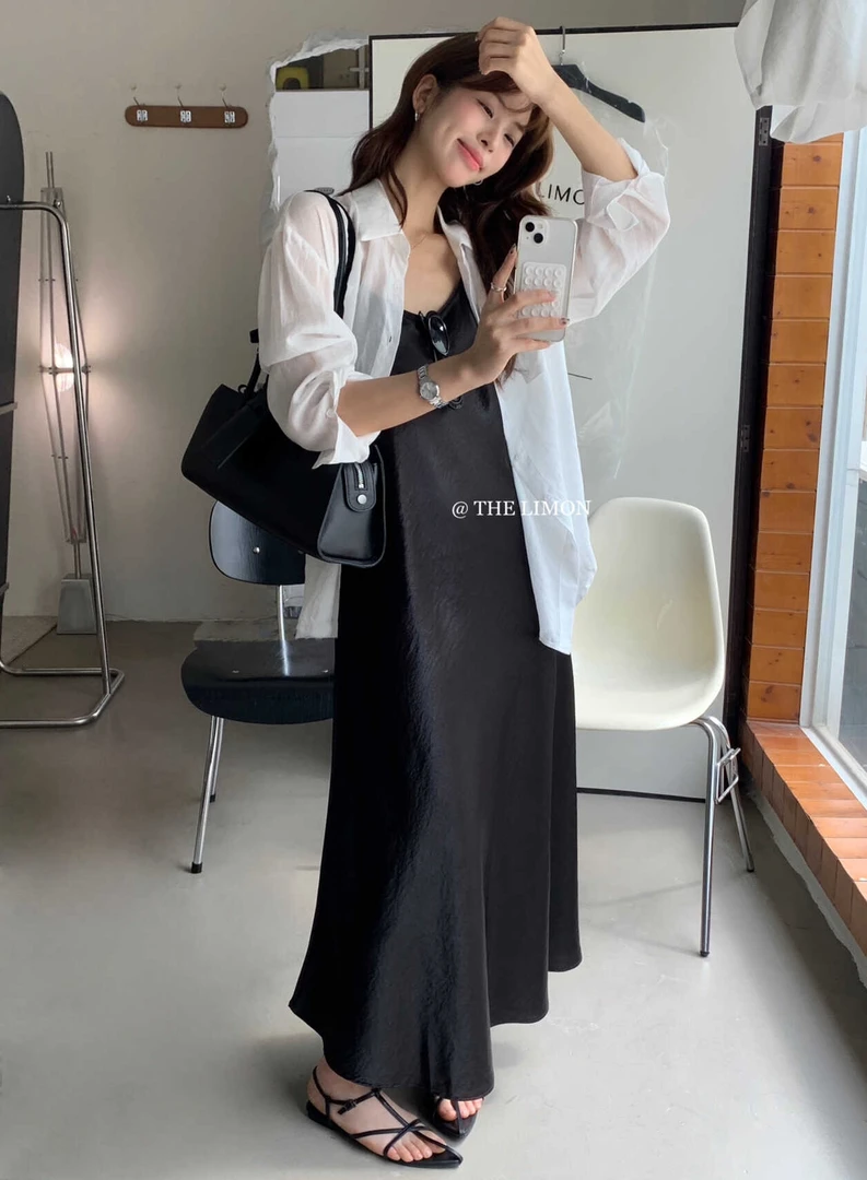 垂顺流光缎面纯色气质吊带鱼尾遮肉显瘦连衣裙