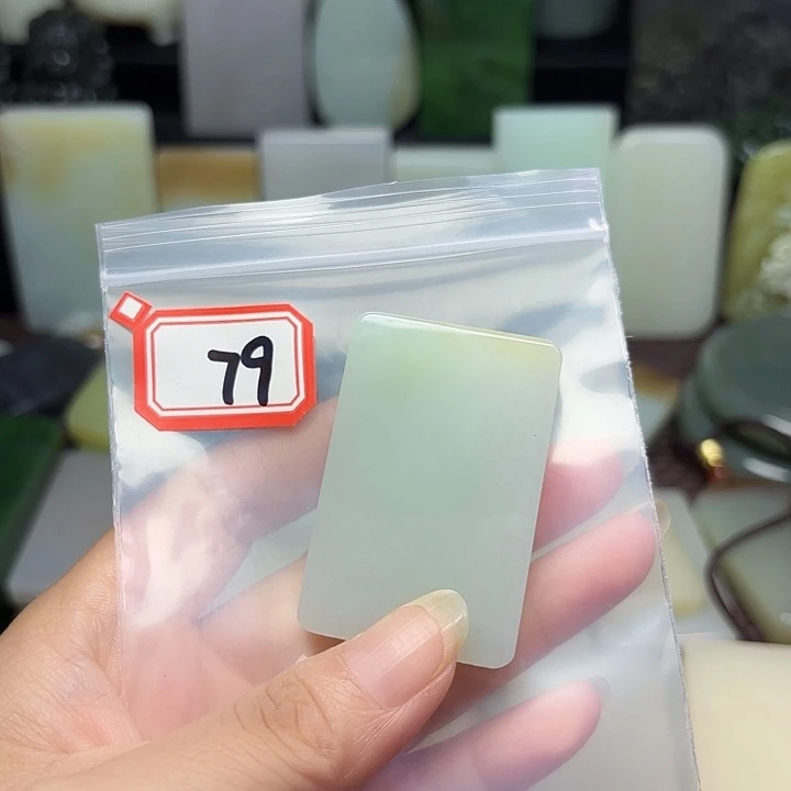 万***K和田玉未镶嵌珠宝半成品