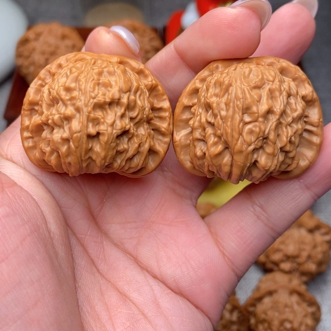 文玩核桃把件精品球白39