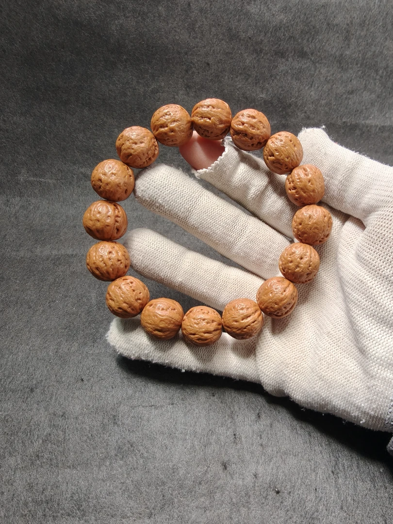 萌萌筋小正圆龙珠文玩核桃手串16mm