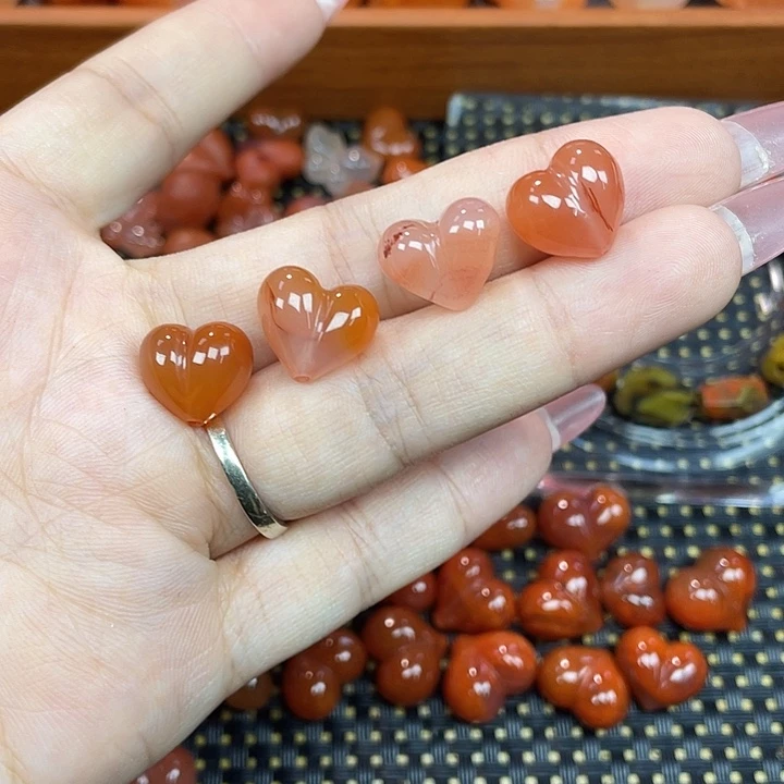 南红玛瑙未镶嵌颈饰冰飘屁桃