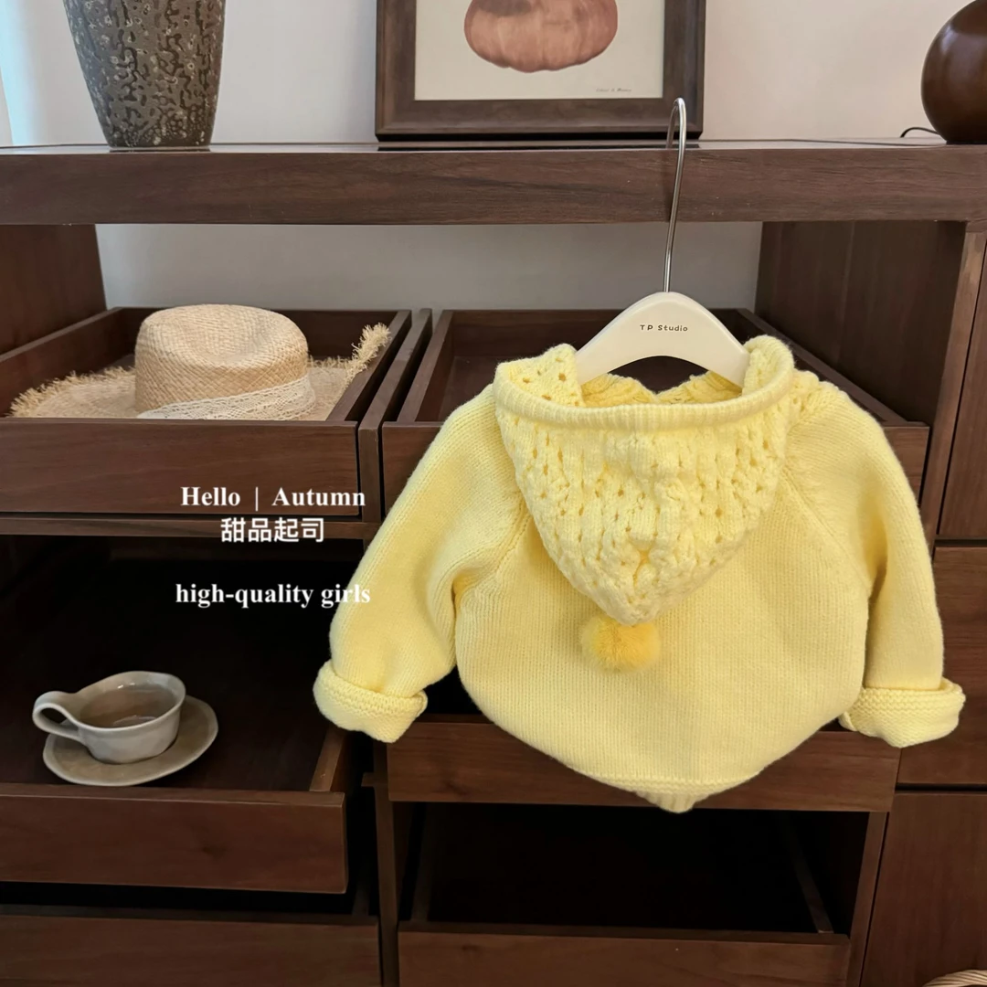 【现】【甜品起司】显白小鸡黄！韩系女宝宝连帽球球加厚镂空针织毛衣