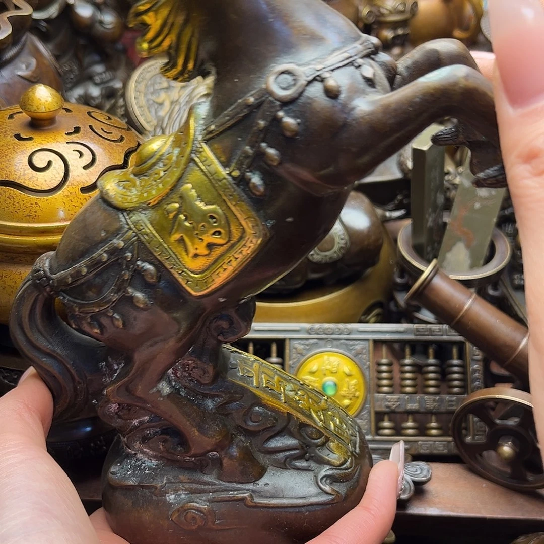 精美铜器点击下单