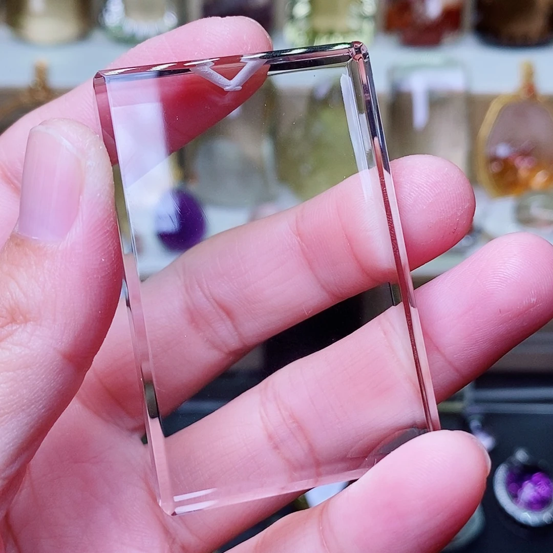 未镶嵌吊坠(赠链)水晶