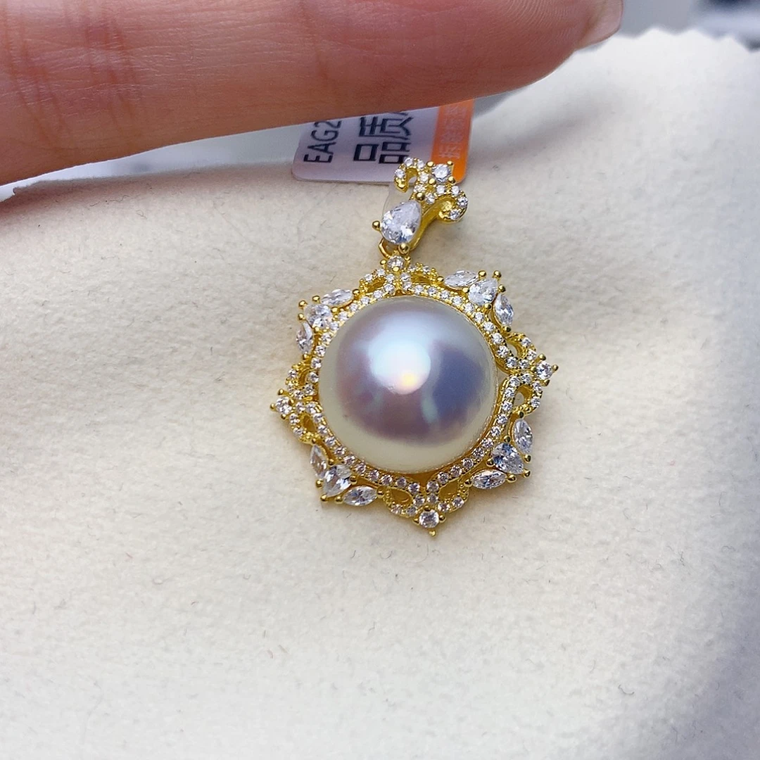 银S925镶嵌海水珍珠颈饰w64