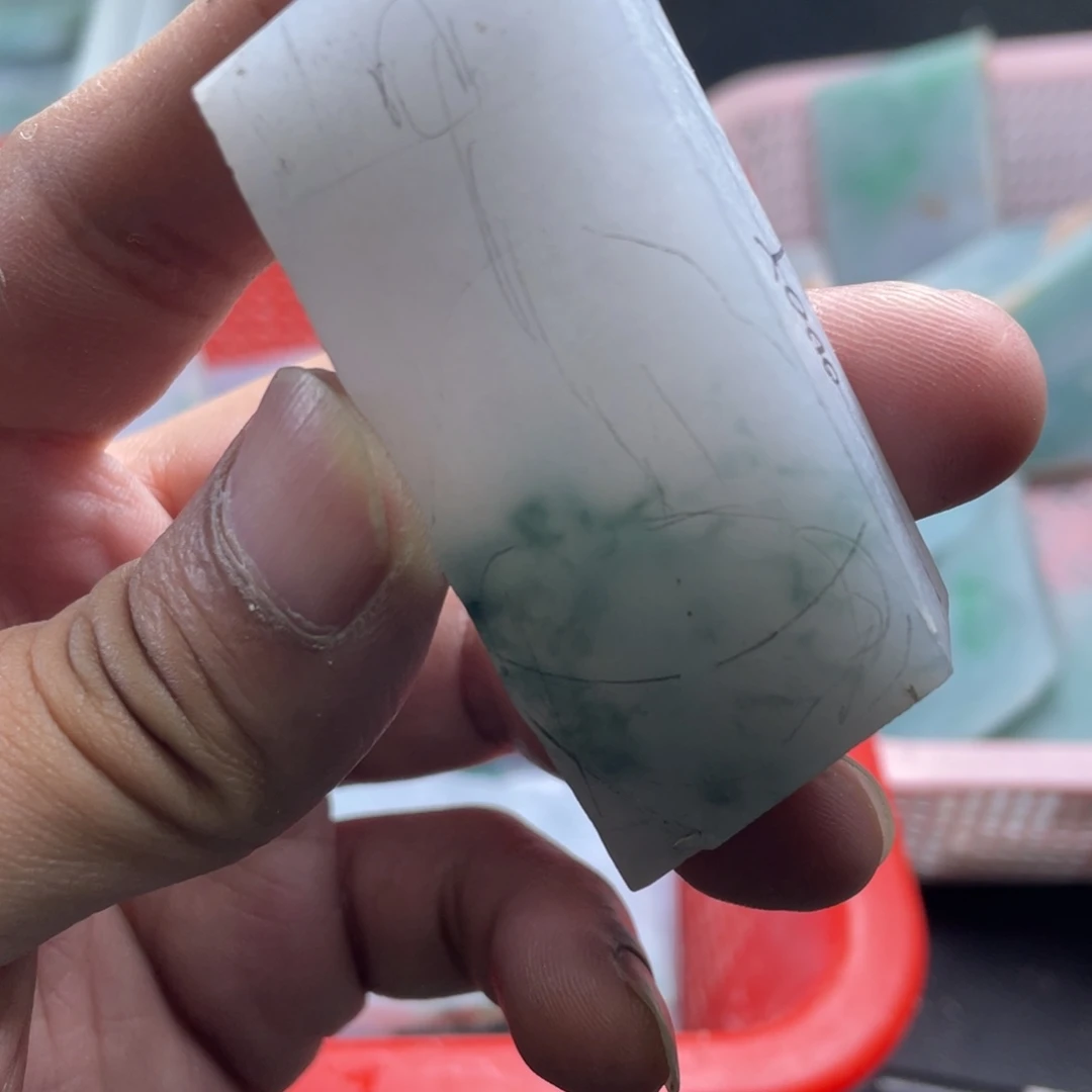 自***李定制翡翠未镶嵌包工普贤