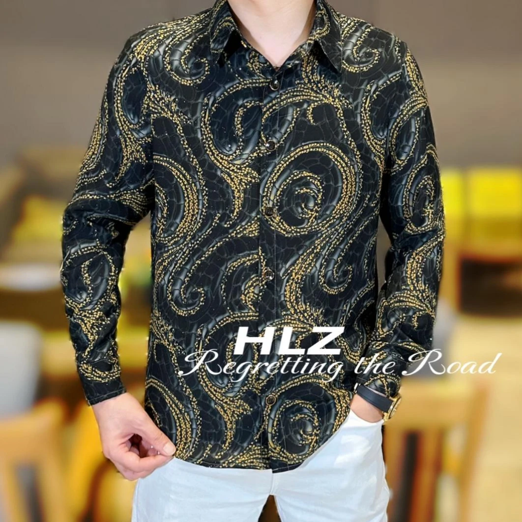 2025早秋新款男士时尚休闲薄款个性巴洛克花朵纽扣款翻领长袖衬衫