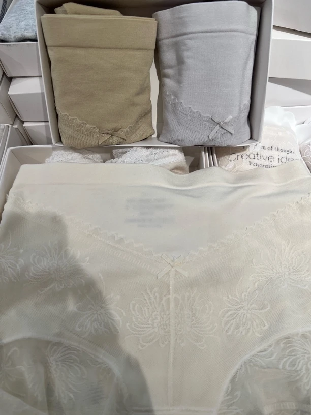 老莫推荐非常好看1073高腰裤子（90-145）