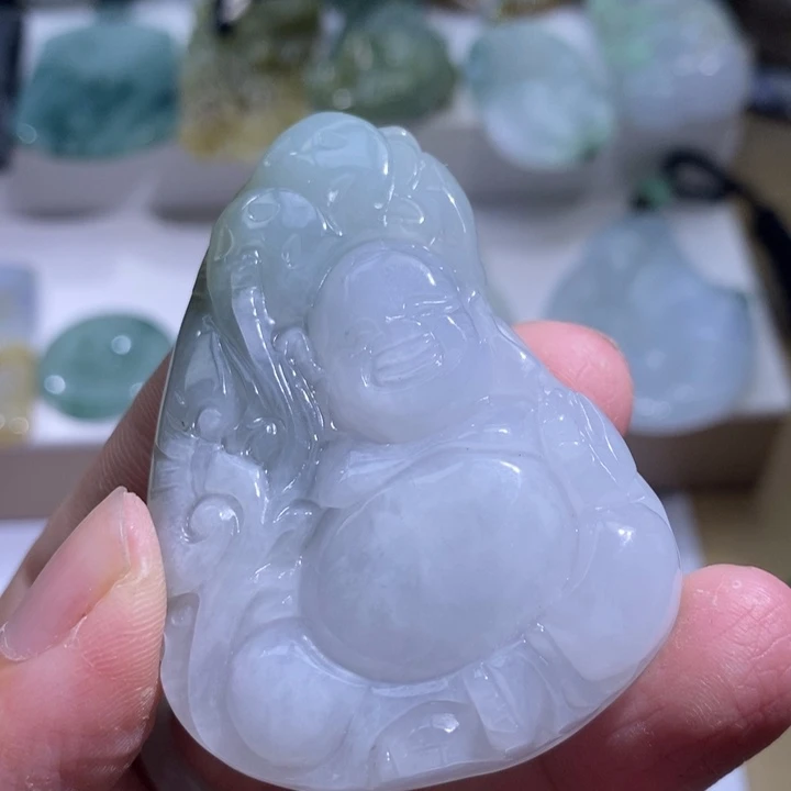 【闪购商品】颈饰未镶嵌翡翠佛