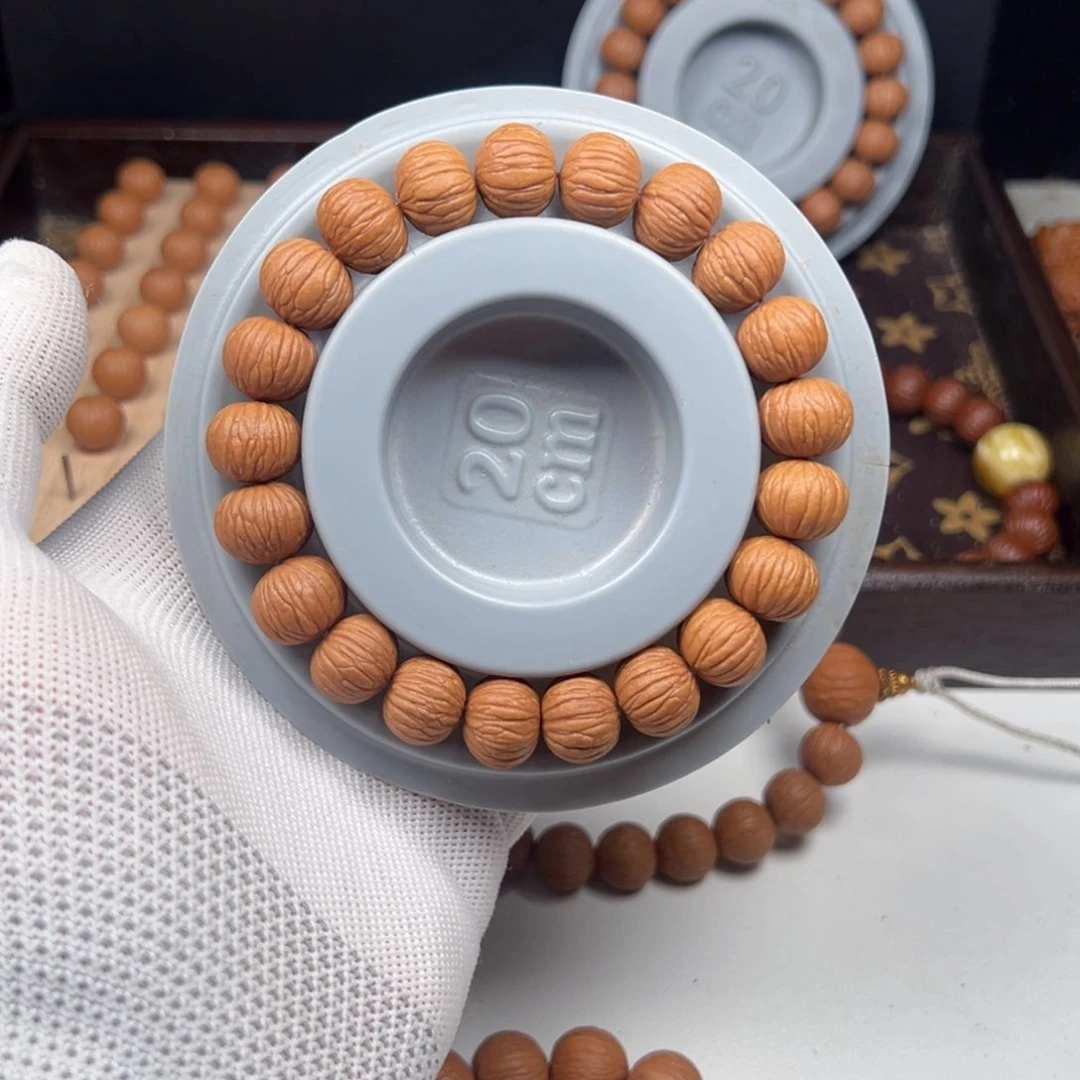 猴头核桃手串13➕飞碟矮壮土豪