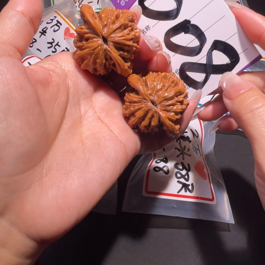 把件文玩核桃e***e42左右a虎头