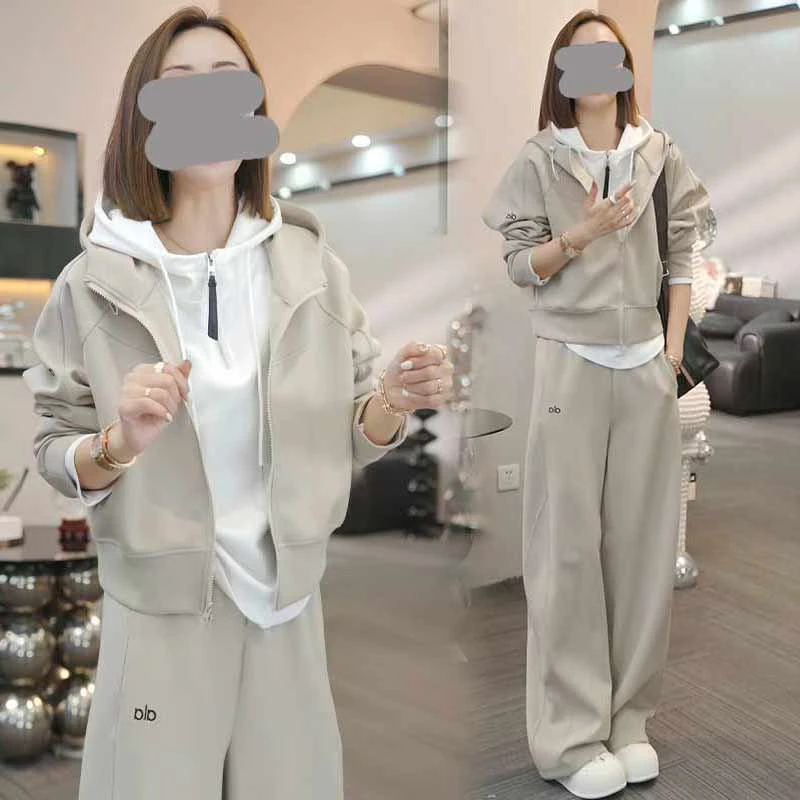 小众炸街高级感套装女2025春秋新款短款连帽卫衣外套阔腿裤两件套