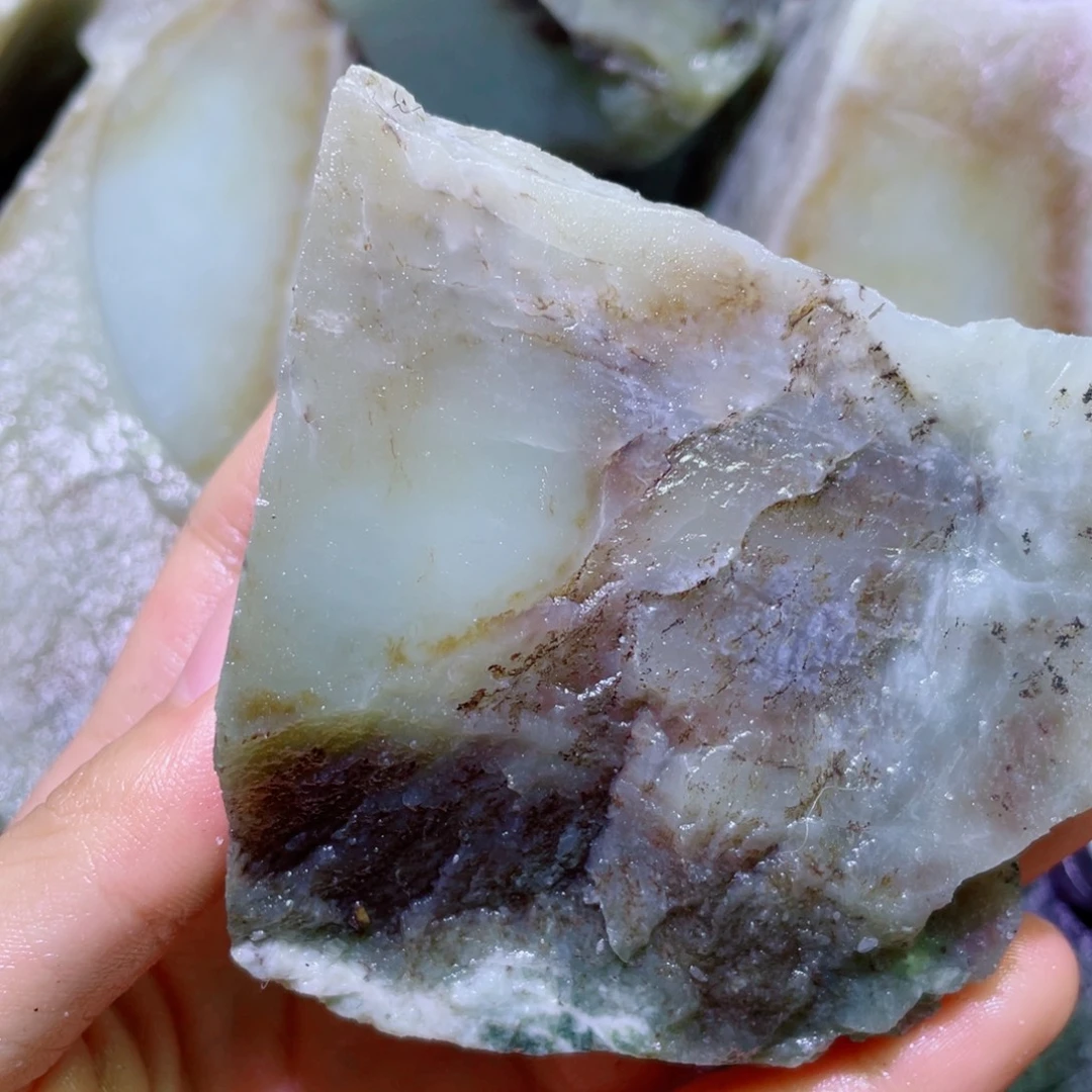 和田玉未镶嵌珠宝半成品