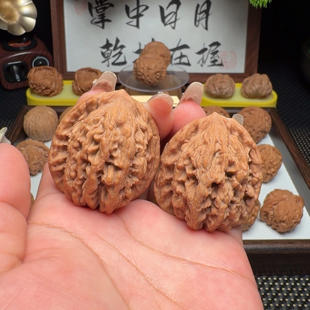 吊坠文玩核桃全品无修白茬麦虎39尺