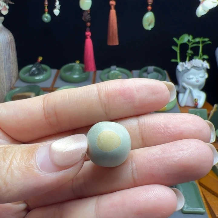 主***文岫岩河磨玉（透闪石质玉）未镶嵌颈饰