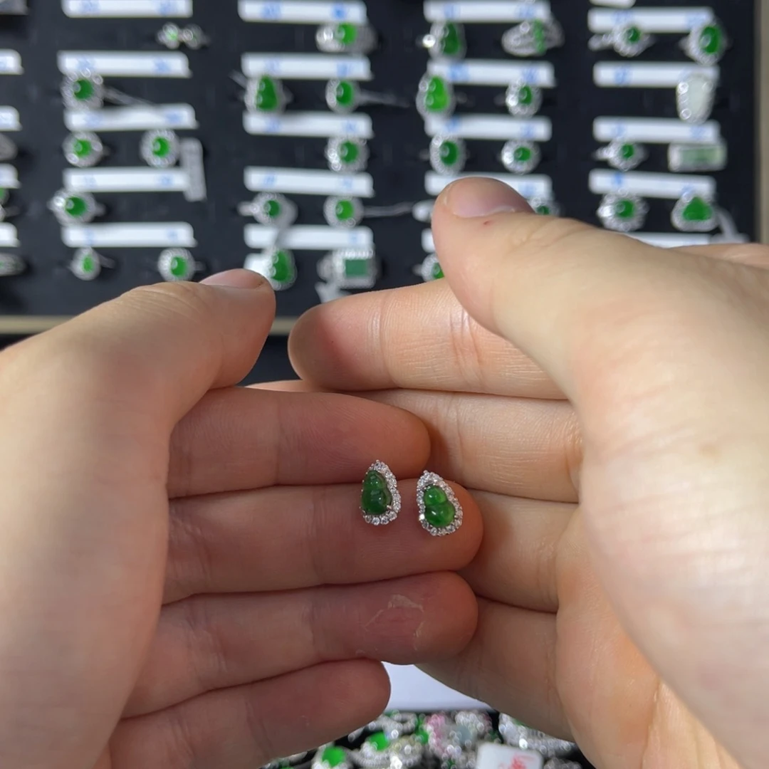 翡翠戒指银S925镶嵌翡翠耳钉
